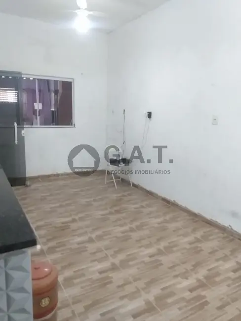 Foto 3 de Casa com 2 quartos à venda, 150m2 em Parque São Bento, Sorocaba - SP