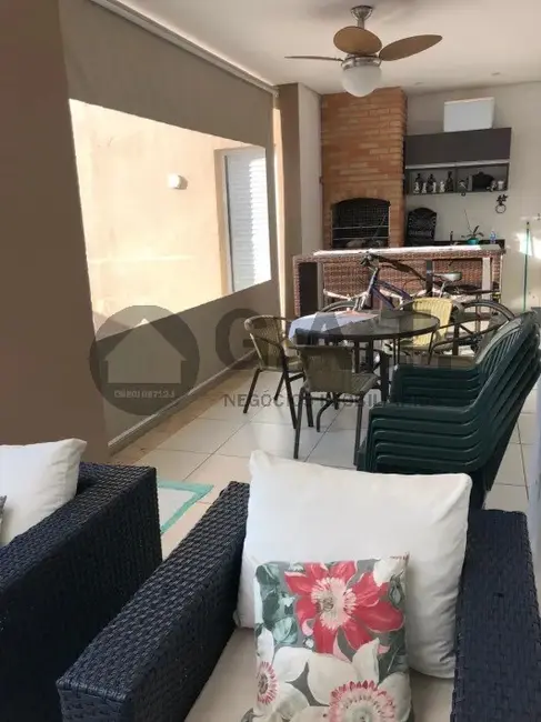 Casa de Condomínio com 3 quartos à venda, 210m2 em Sorocaba - SP - imagem 3 Foto 3 de Casa de Condomínio com 3 quartos à venda, 210m2 em Sorocaba - SP