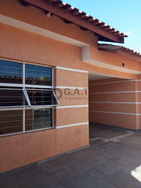 Casa com 2 quartos à venda, 140m2 em Vila Fiori, Sorocaba - SP - imagem 1 Foto 1 de Casa com 2 quartos à venda, 140m2 em Vila Fiori, Sorocaba - SP