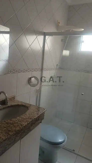 Casa de Condomínio com 3 quartos à venda, 165m2 em Chácaras Reunidas São Jorge, Sorocaba - SP - imagem 9 Foto 9 de Casa de Condomínio com 3 quartos à venda, 165m2 em Chácaras Reunidas São Jorge, Sorocaba - SP