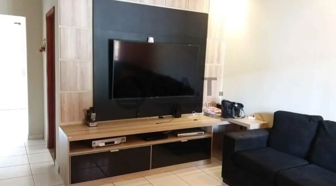 Foto 3 de Casa com 3 quartos à venda, 267m2 em Jardim Residencial Deolinda Guerra, Sorocaba - SP