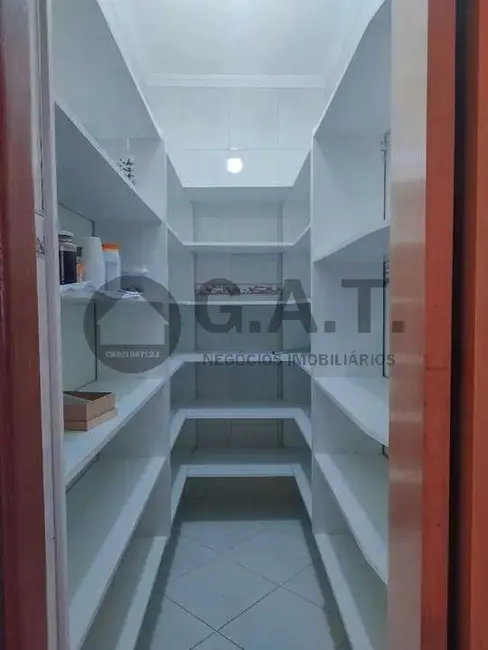 Foto 9 de Casa de Condomínio com 3 quartos à venda, 321m2 em Aracoiaba Da Serra - SP