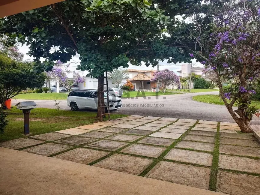 Foto 2 de Casa de Condomínio com 3 quartos à venda, 321m2 em Aracoiaba Da Serra - SP