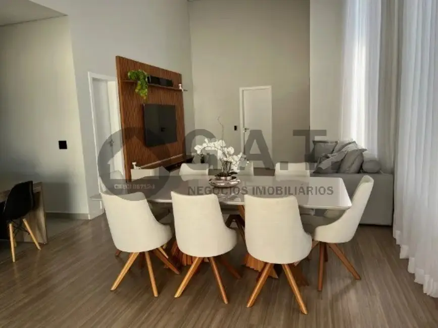 Casa de Condomínio com 3 quartos à venda, 190m2 em Sorocaba - SP - imagem 3 Foto 3 de Casa de Condomínio com 3 quartos à venda, 190m2 em Sorocaba - SP