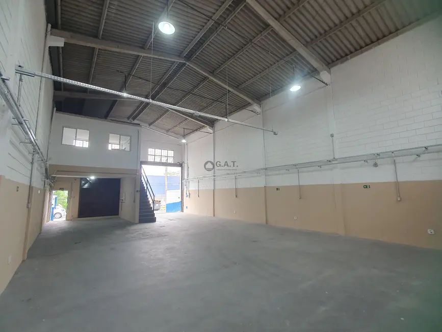 Armazém / Galpão para alugar, 229m2 em Jardim Leocádia, Sorocaba - SP - imagem 6 Foto 6 de Armazém / Galpão para alugar, 229m2 em Jardim Leocádia, Sorocaba - SP