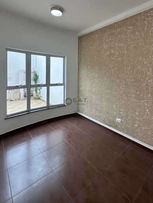 Foto 8 de Casa com 3 quartos à venda, 250m2 em Jardim Astro, Sorocaba - SP