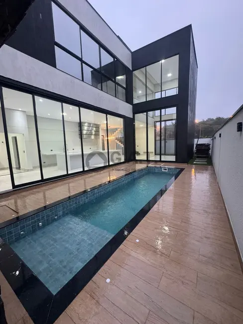 Casa de Condomínio com 3 quartos à venda, 350m2 em Itu - SP - imagem 3 Foto 3 de Casa de Condomínio com 3 quartos à venda, 350m2 em Itu - SP