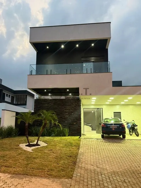 Casa de Condomínio com 3 quartos à venda, 350m2 em Itu - SP - imagem 2 Foto 2 de Casa de Condomínio com 3 quartos à venda, 350m2 em Itu - SP