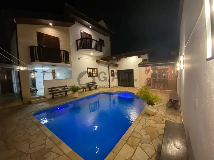 Foto 6 de Casa com 3 quartos à venda, 340m2 em Jardim Astro, Sorocaba - SP