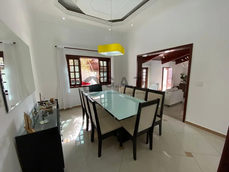 Foto 8 de Casa com 3 quartos à venda, 340m2 em Jardim Astro, Sorocaba - SP