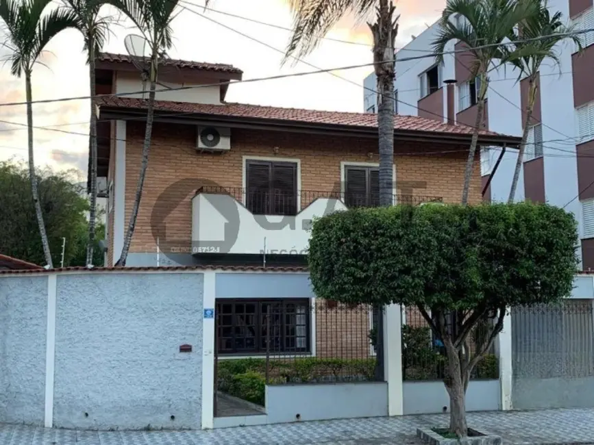 Foto 2 de Casa com 3 quartos à venda, 234m2 em Vila Trujillo, Sorocaba - SP