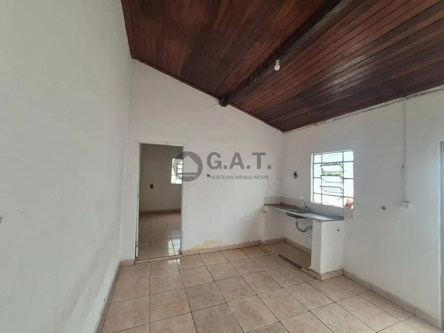 Foto 6 de Casa com 2 quartos para alugar, 78m2 em Vila Assis, Sorocaba - SP
