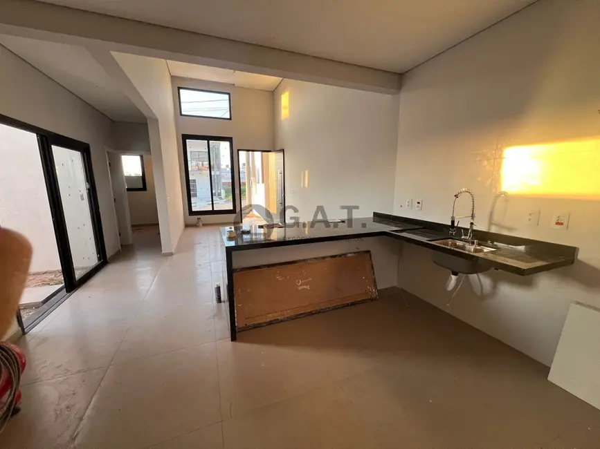 Casa de Condomínio com 3 quartos à venda, 94m2 em Horto Florestal, Sorocaba - SP - imagem 8 Foto 8 de Casa de Condomínio com 3 quartos à venda, 94m2 em Horto Florestal, Sorocaba - SP