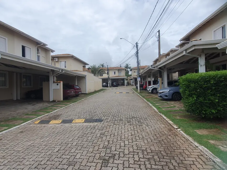 Foto 2 de Casa de Condomínio com 3 quartos para alugar, 115m2 em Sorocaba - SP
