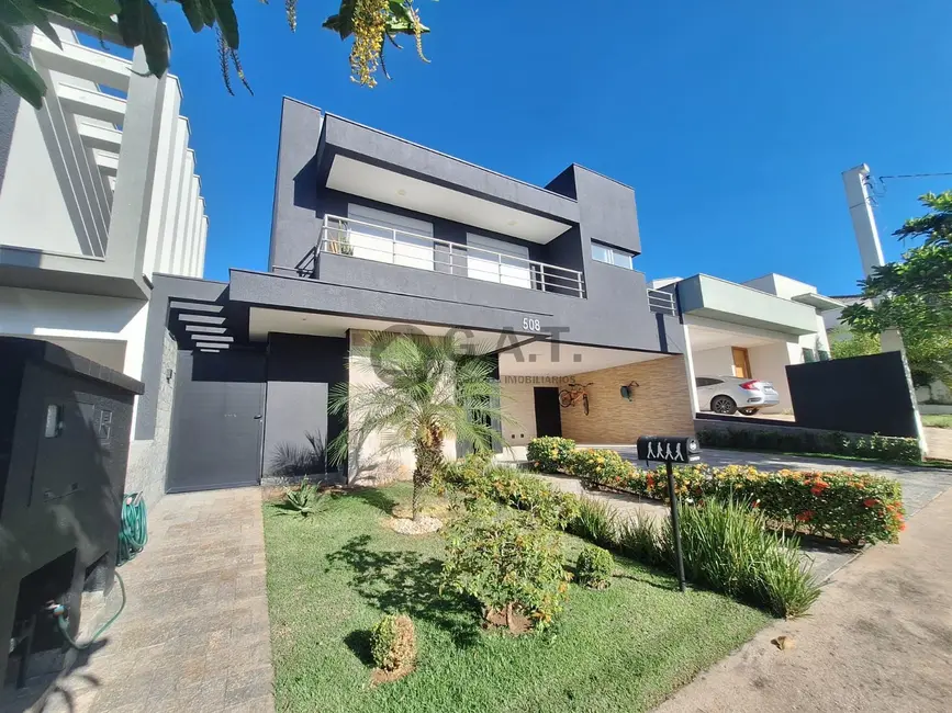 Casa de Condomínio com 3 quartos à venda, 350m2 em Jardim Residencial Chácara Ondina, Sorocaba - SP - imagem 1 Foto 1 de Casa de Condomínio com 3 quartos à venda, 350m2 em Jardim Residencial Chácara Ondina, Sorocaba - SP