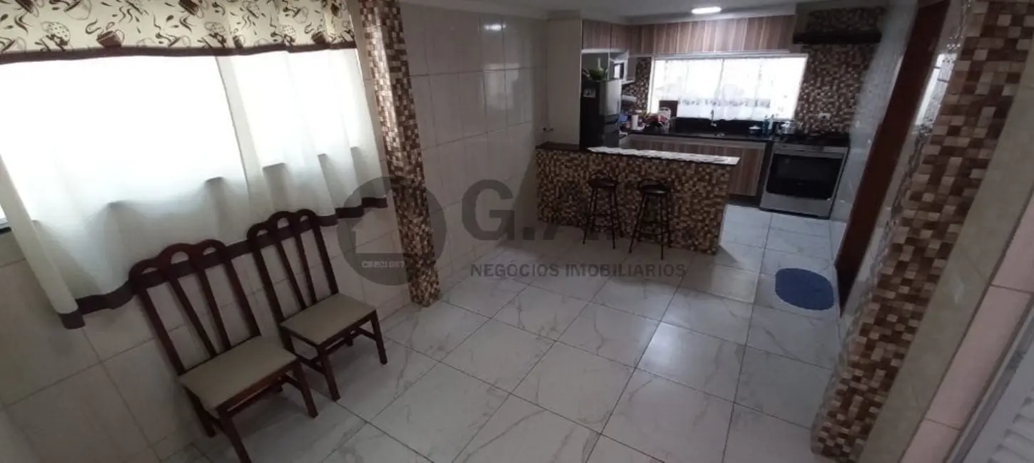 Casa com 5 quartos à venda, 179m2 em Vila Carvalho, Sorocaba - SP - imagem 8 Foto 8 de Casa com 5 quartos à venda, 179m2 em Vila Carvalho, Sorocaba - SP