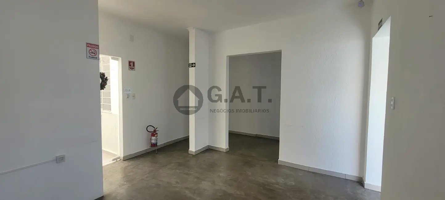 Foto 4 de Sala Comercial para alugar, 30m2 em Jardim Paulistano, Sorocaba - SP
