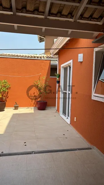 Casa de Condomínio com 3 quartos à venda, 146m2 em Além Ponte, Sorocaba - SP - imagem 9 Foto 9 de Casa de Condomínio com 3 quartos à venda, 146m2 em Além Ponte, Sorocaba - SP