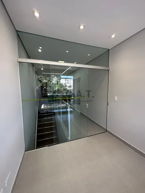 Foto 3 de Sala Comercial para alugar, 18m2 em Jardim Faculdade, Sorocaba - SP