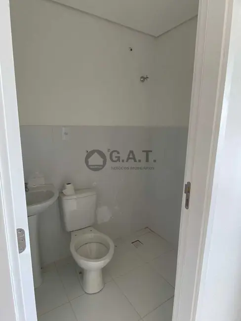 Apartamento com 2 quartos à venda, 53m2 em Chácaras Reunidas São Jorge, Sorocaba - SP - imagem 8 Foto 8 de Apartamento com 2 quartos à venda, 53m2 em Chácaras Reunidas São Jorge, Sorocaba - SP