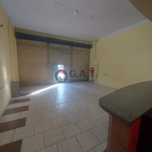 Foto 2 de Sala Comercial para alugar, 180m2 em Vila Hortência, Sorocaba - SP