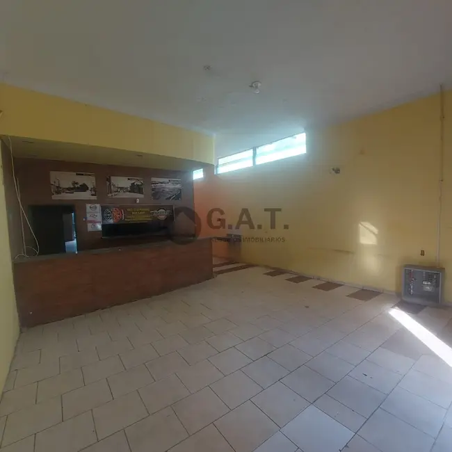 Foto 5 de Sala Comercial para alugar, 180m2 em Vila Hortência, Sorocaba - SP