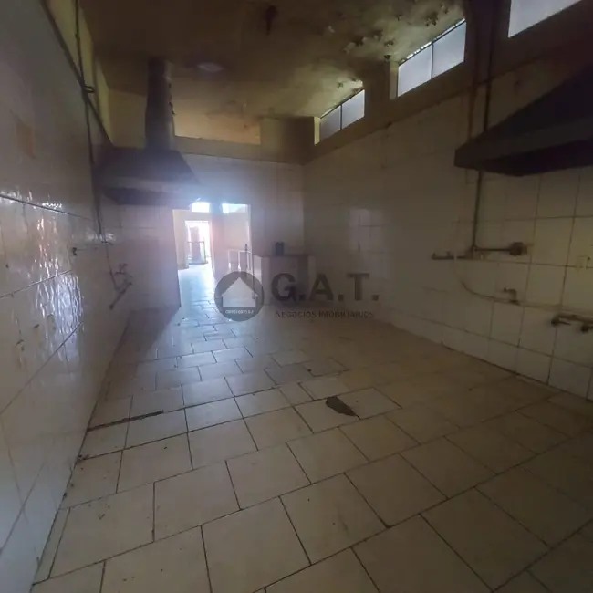 Foto 8 de Sala Comercial para alugar, 180m2 em Vila Hortência, Sorocaba - SP