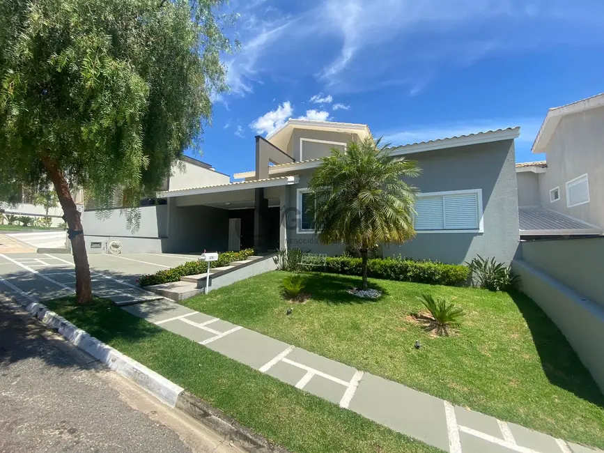 Foto 2 de Casa de Condomínio com 3 quartos à venda, 180m2 em Vossoroca, Votorantim - SP