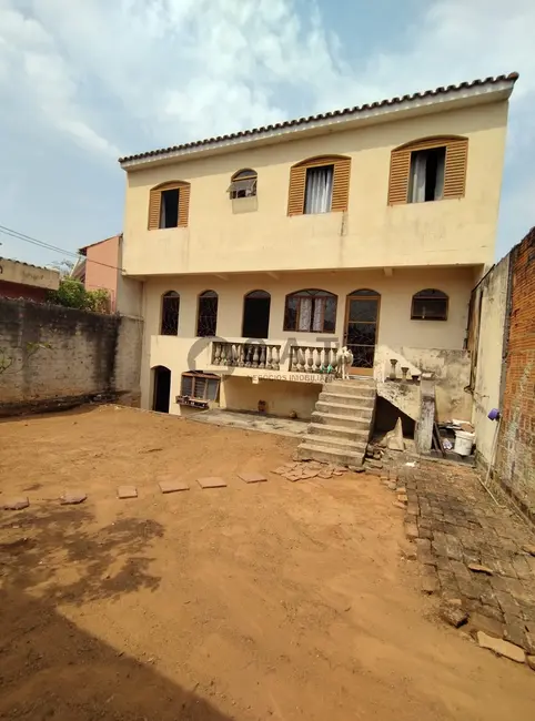 Foto 1 de Casa com 3 quartos à venda, 190m2 em Vila Hortência, Sorocaba - SP