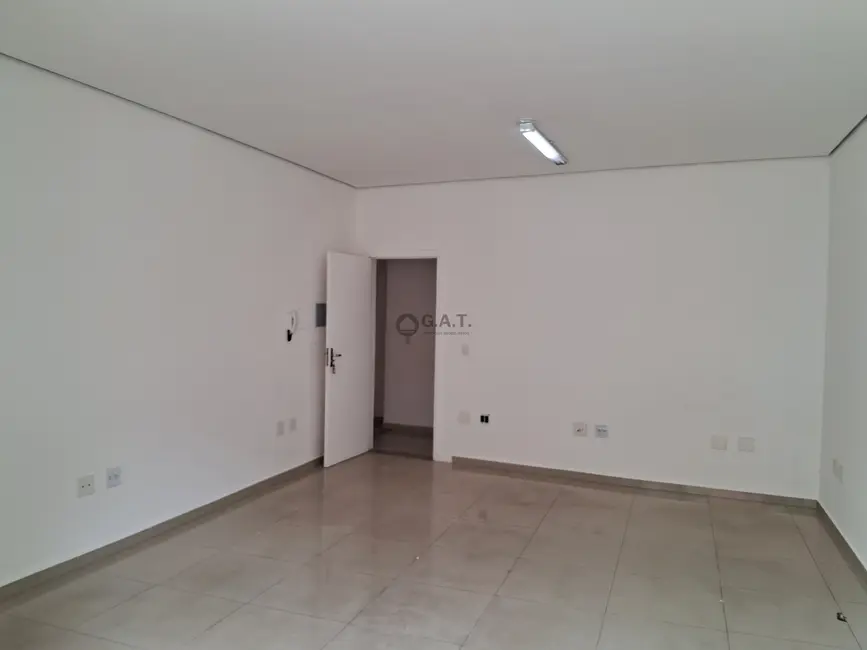 Sala Comercial para alugar, 35m2 em Centro, Sorocaba - SP - imagem 5 Foto 5 de Sala Comercial para alugar, 35m2 em Centro, Sorocaba - SP