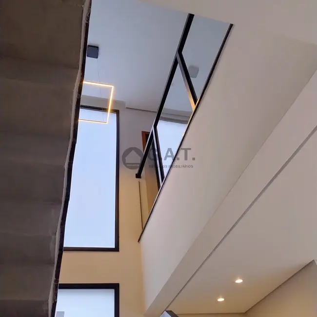 Casa de Condomínio com 3 quartos à venda, 153m2 em Cajuru do Sul, Sorocaba - SP - imagem 2 Foto 2 de Casa de Condomínio com 3 quartos à venda, 153m2 em Cajuru do Sul, Sorocaba - SP