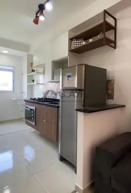 Foto 3 de Apartamento com 2 quartos para alugar, 50m2 em Jardim Simus, Sorocaba - SP