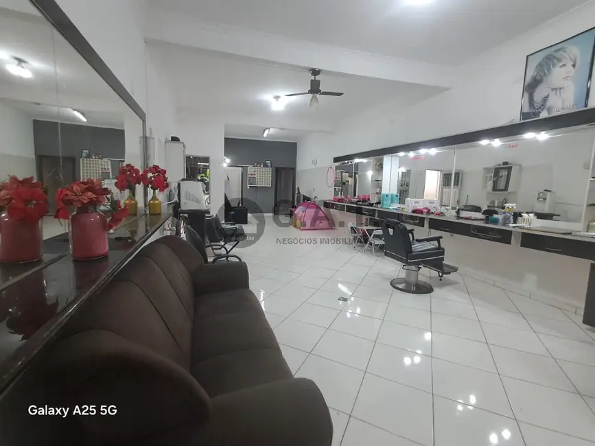 Foto 1 de Sala Comercial com 4 quartos à venda, 318m2 em Sorocaba - SP