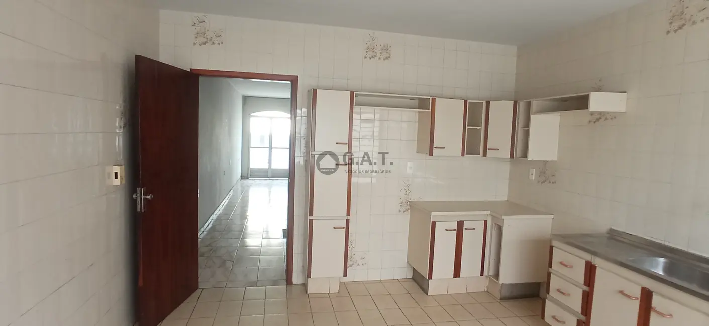 Apartamento com 2 quartos para alugar, 125m2 em Centro, Sorocaba - SP - imagem 5 Foto 5 de Apartamento com 2 quartos para alugar, 125m2 em Centro, Sorocaba - SP