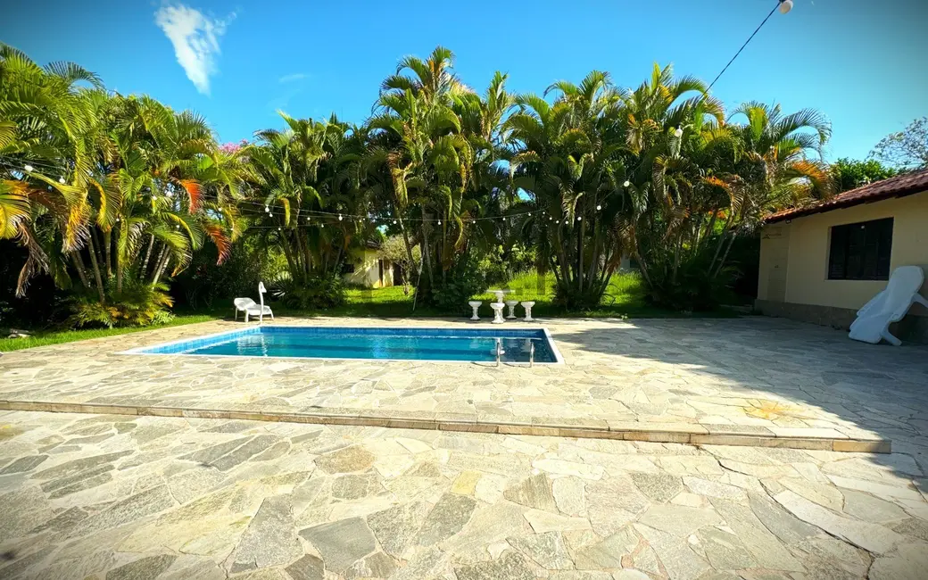 Chácara com 4 quartos à venda, 331m2 em Aparecidinha, Sorocaba - SP - imagem 8 Foto 8 de Chácara com 4 quartos à venda, 331m2 em Aparecidinha, Sorocaba - SP