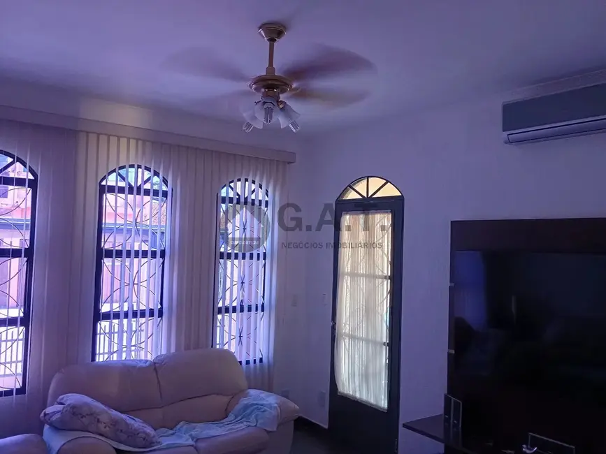 Casa com 2 quartos à venda, 174m2 em Além Ponte, Sorocaba - SP - imagem 5 Foto 5 de Casa com 2 quartos à venda, 174m2 em Além Ponte, Sorocaba - SP