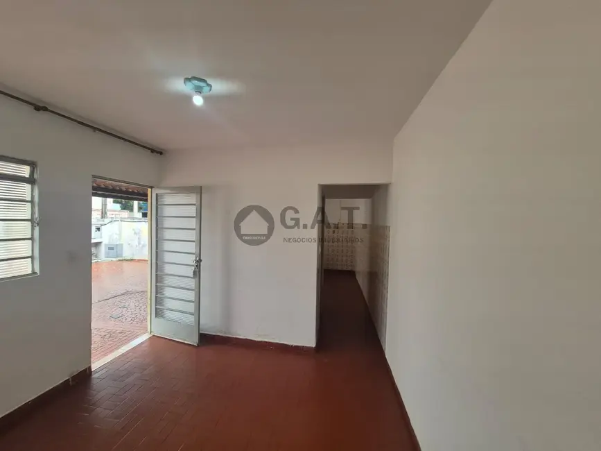 Foto 8 de Casa com 1 quarto para alugar, 40m2 em Jardim Maria do Carmo, Sorocaba - SP
