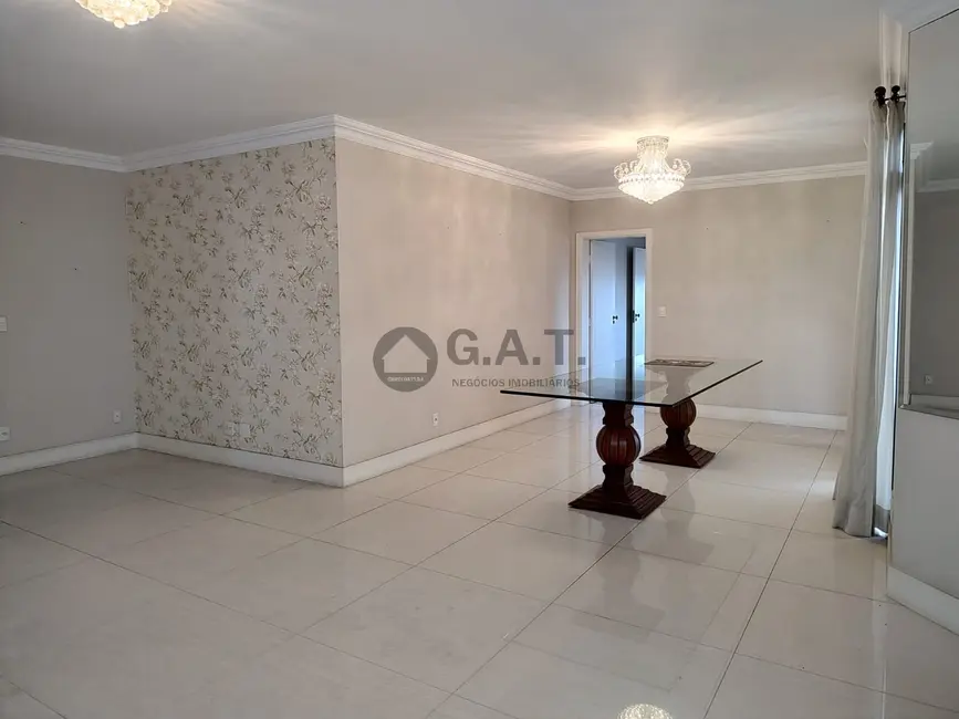 Apartamento com 3 quartos à venda, 253m2 em Centro, Sorocaba - SP - imagem 4 Foto 4 de Apartamento com 3 quartos à venda, 253m2 em Centro, Sorocaba - SP