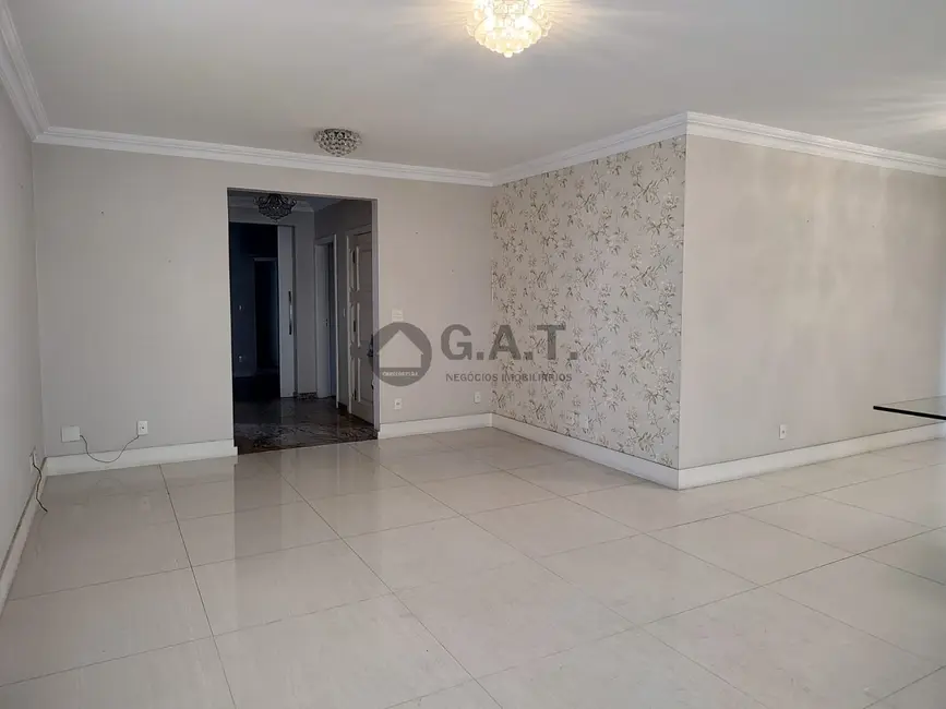 Apartamento com 3 quartos à venda, 253m2 em Centro, Sorocaba - SP - imagem 5 Foto 5 de Apartamento com 3 quartos à venda, 253m2 em Centro, Sorocaba - SP