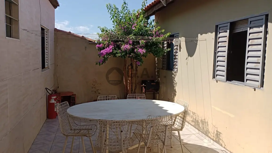 Casa com 3 quartos à venda, 85m2 em Jardim Wanel Ville V, Sorocaba - SP - imagem 4 Foto 4 de Casa com 3 quartos à venda, 85m2 em Jardim Wanel Ville V, Sorocaba - SP