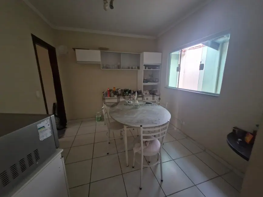 Casa com 2 quartos à venda, 80m2 em Jardim Aeroporto, Sorocaba - SP - imagem 9 Foto 9 de Casa com 2 quartos à venda, 80m2 em Jardim Aeroporto, Sorocaba - SP
