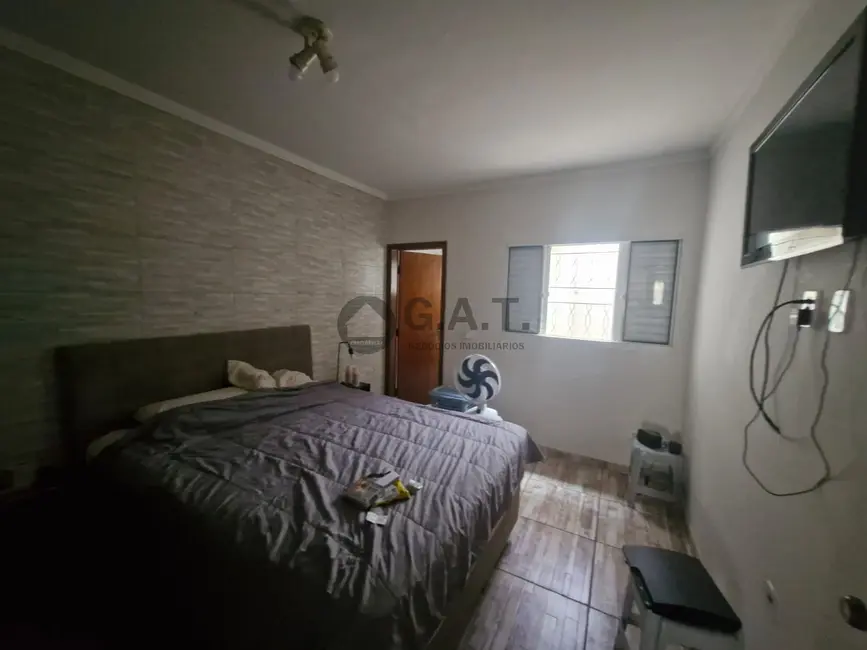 Casa com 2 quartos à venda, 80m2 em Jardim Aeroporto, Sorocaba - SP - imagem 6 Foto 6 de Casa com 2 quartos à venda, 80m2 em Jardim Aeroporto, Sorocaba - SP