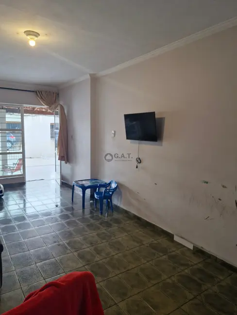 Foto 2 de Casa com 2 quartos à venda, 206m2 em Vila Fiori, Sorocaba - SP