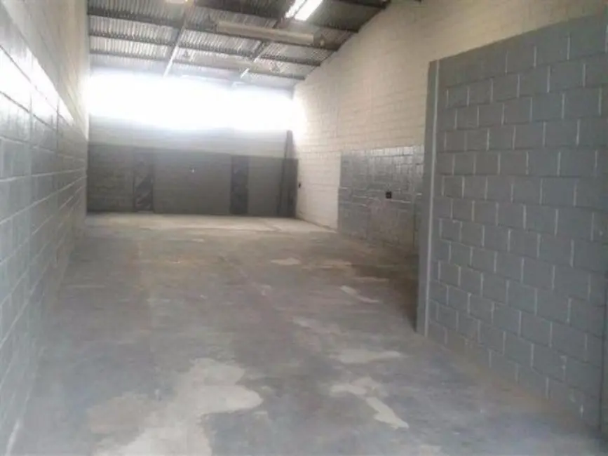 Foto 6 de Armazém / Galpão para alugar, 310m2 em Vila Nova Sorocaba, Sorocaba - SP