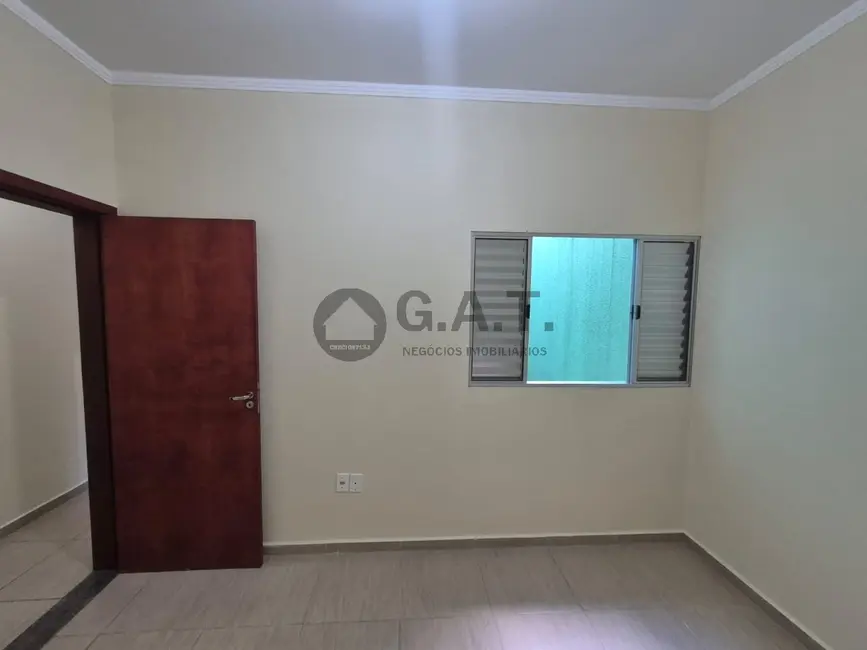 Foto 9 de Casa com 2 quartos para alugar, 115m2 em Sorocaba - SP