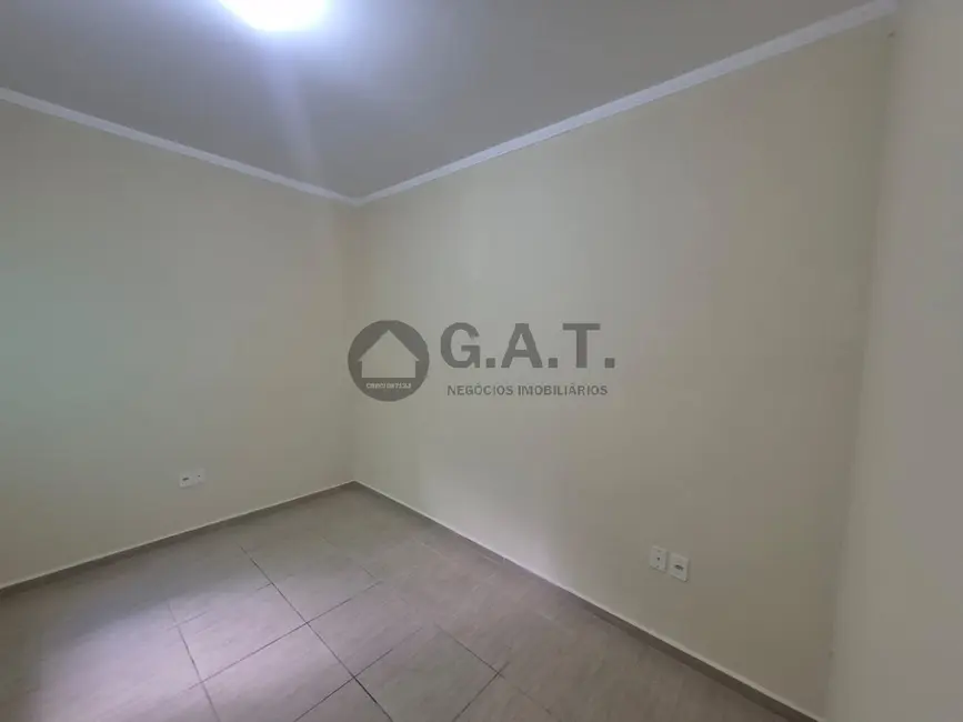Foto 8 de Casa com 2 quartos para alugar, 115m2 em Sorocaba - SP