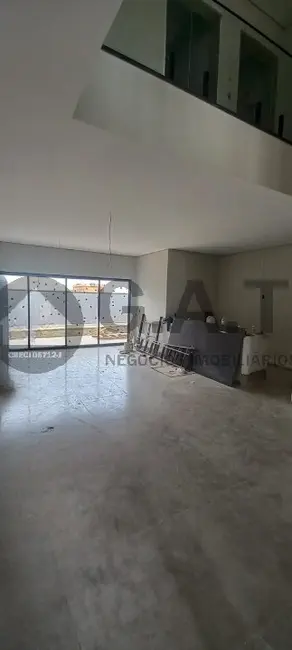 Casa de Condomínio com 3 quartos à venda, 188m2 em Wanel Ville, Sorocaba - SP - imagem 5 Foto 5 de Casa de Condomínio com 3 quartos à venda, 188m2 em Wanel Ville, Sorocaba - SP