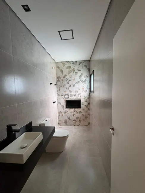 Casa de Condomínio com 3 quartos à venda, 130m2 em Wanel Ville, Sorocaba - SP - imagem 8 Foto 8 de Casa de Condomínio com 3 quartos à venda, 130m2 em Wanel Ville, Sorocaba - SP