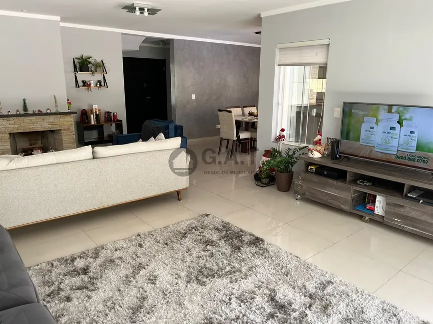 Casa de Condomínio com 4 quartos à venda, 250m2 em Boa Vista, Sorocaba - SP - imagem 5 Foto 5 de Casa de Condomínio com 4 quartos à venda, 250m2 em Boa Vista, Sorocaba - SP