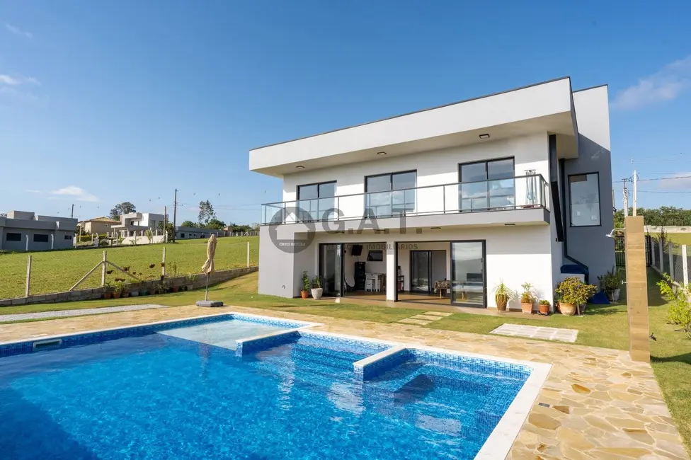 Casa de Condomínio com 4 quartos à venda, 300m2 em Alambari - SP - imagem 4 Foto 4 de Casa de Condomínio com 4 quartos à venda, 300m2 em Alambari - SP